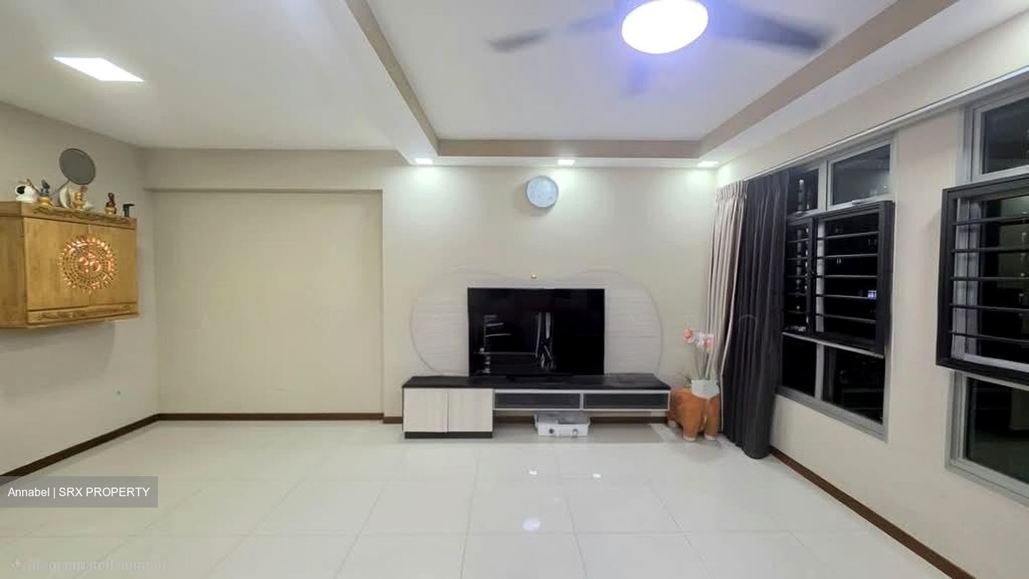Blk 128A Eastcrown @ Canberra (Sembawang), HDB 5 Rooms #585012201